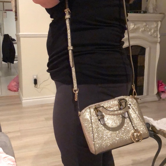 NWT glitter Gold mini Michael Kors crossbody - Picture 6 of 7
